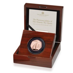 the platinum jubilee of her majesty the queen 2022 uk 50p gold proof coin case left uk22p50g 1500x1500 f3a2c67